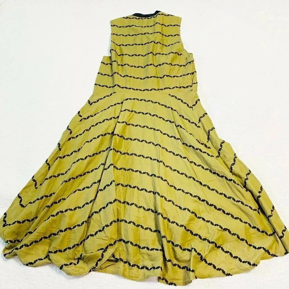 ANTHRO Postmark Sleeveless Embroidered Dress - Picture 6 of 6